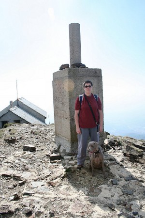 En el punto más alto del Turó de l'Home (1.712 m.)